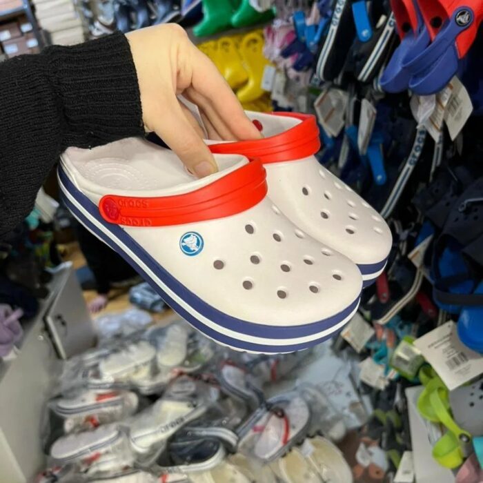 Crocs PALLETS