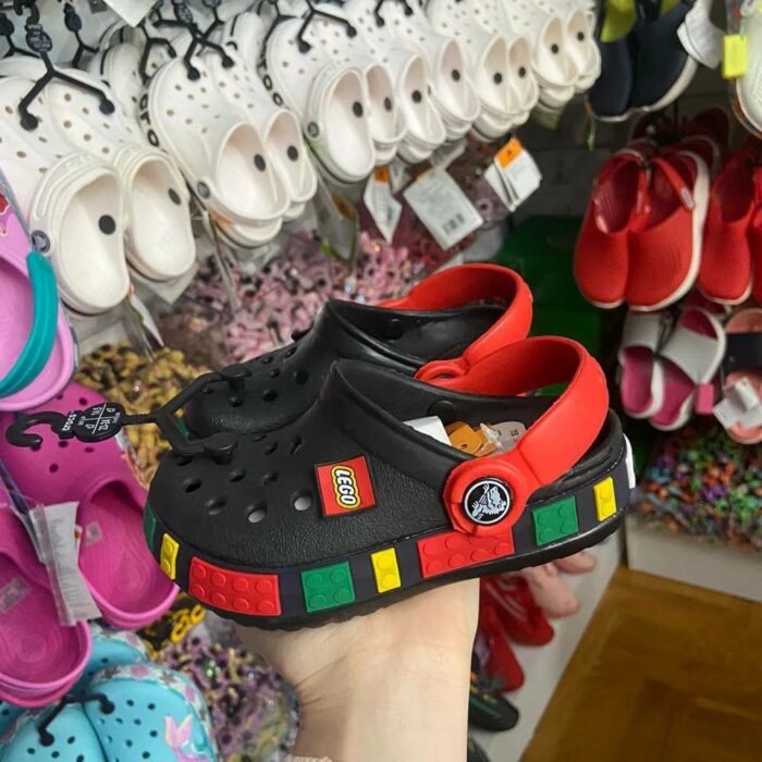 Crocs PALLETS