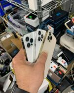 iPhone liquidation pallets