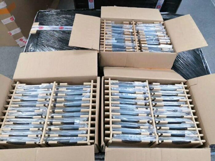 iPhone liquidation pallets
