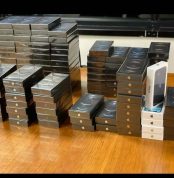 iPhone liquidation pallets