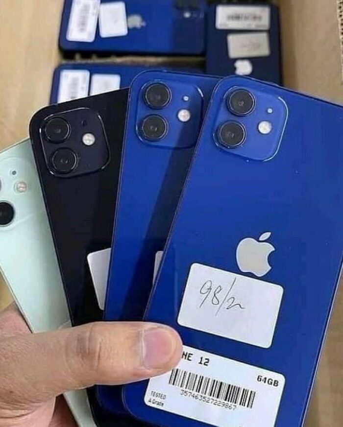 iPhone liquidation pallets