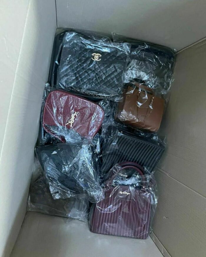 Female bags & purse pallets
