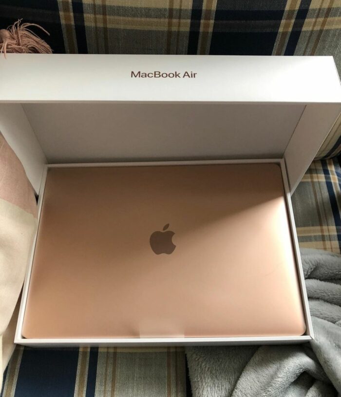 MacBook Pallet