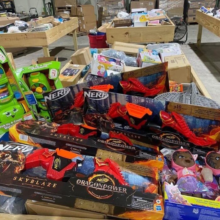 toy pallets