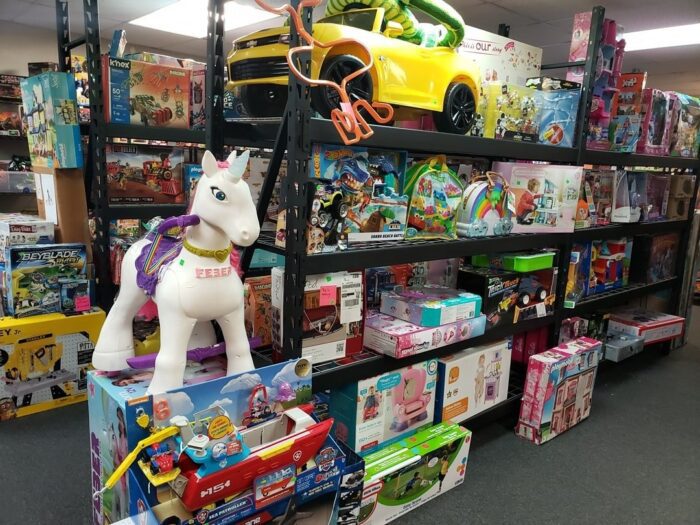 toy pallets