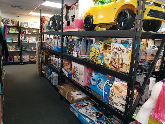 toy pallets